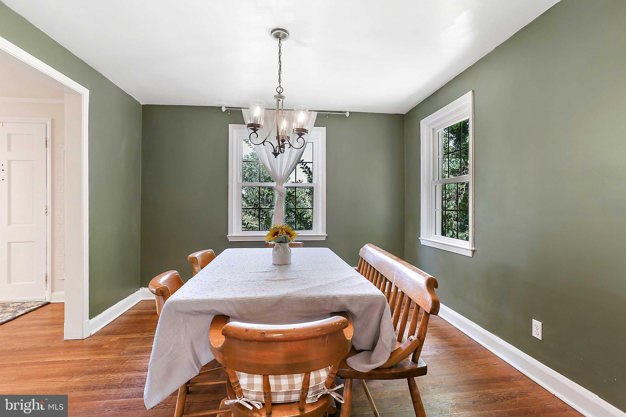 43 Cedar Knoll Road Cockeysville, MD 21030 - Photo 13 of 37