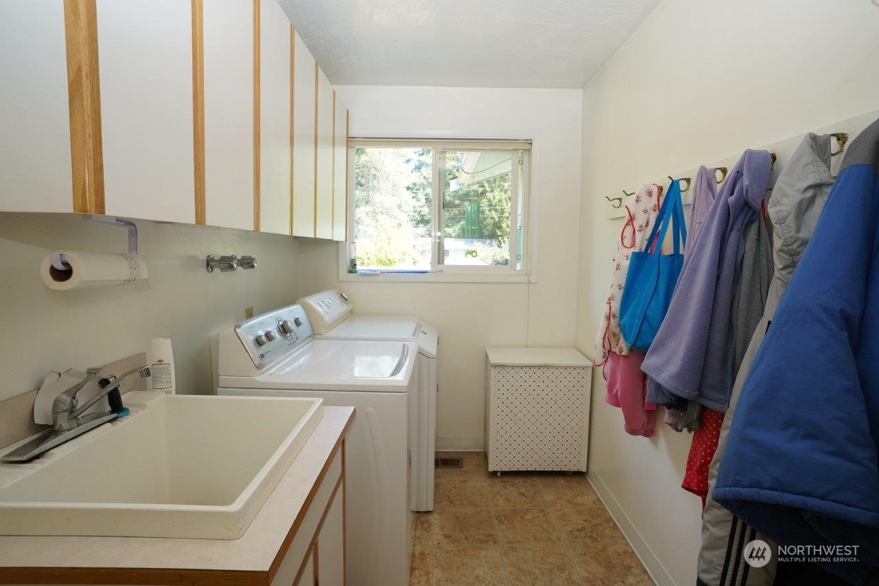181 Mapleton Way Port Angeles, WA 98363 - Photo 17 of 40 Gallery Image 17