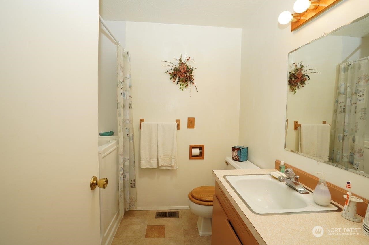 181 Mapleton Way Port Angeles, WA 98363 - Photo 19 of 40 Gallery Image 19