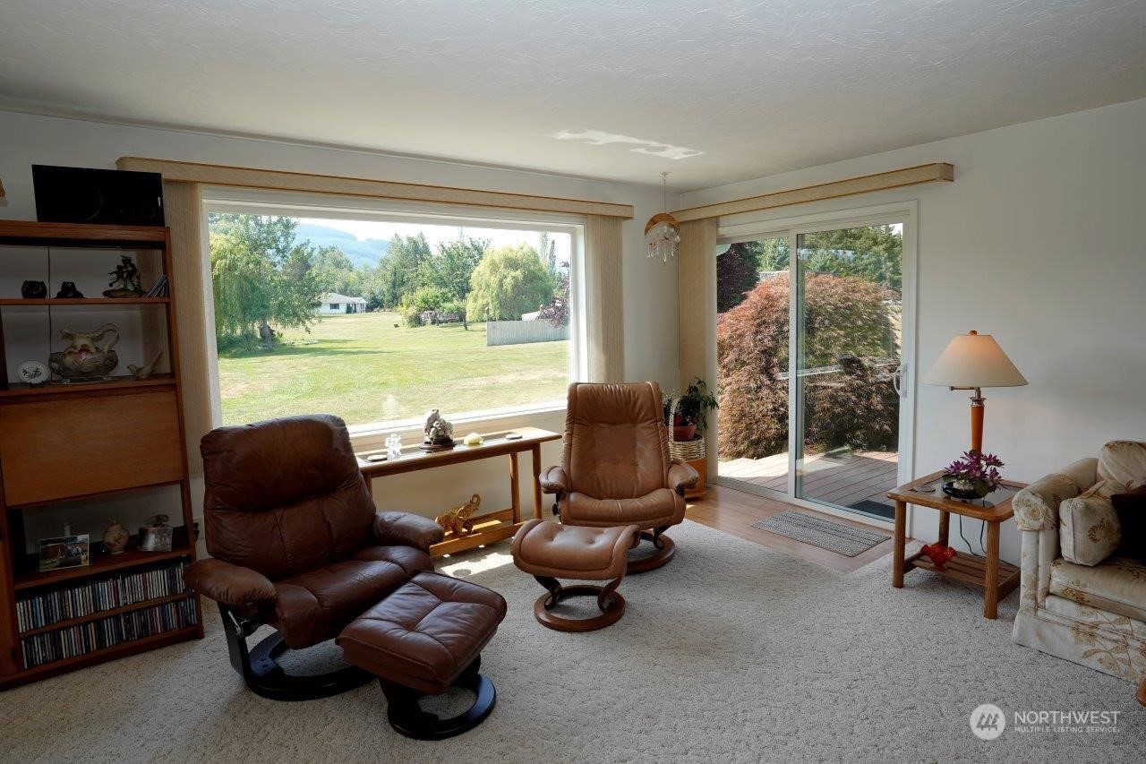 181 Mapleton Way Port Angeles, WA 98363 - Photo 9 of 40 Gallery Image 9