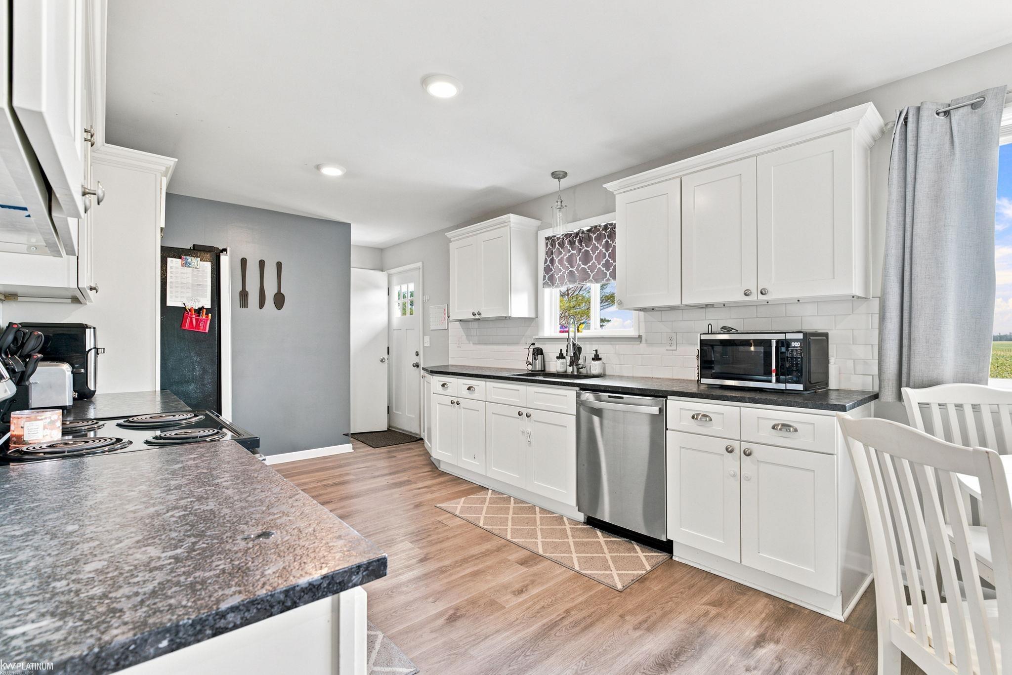 400 East Frenchline Road Sandusky, MI 48471 - Photo 11 of 35