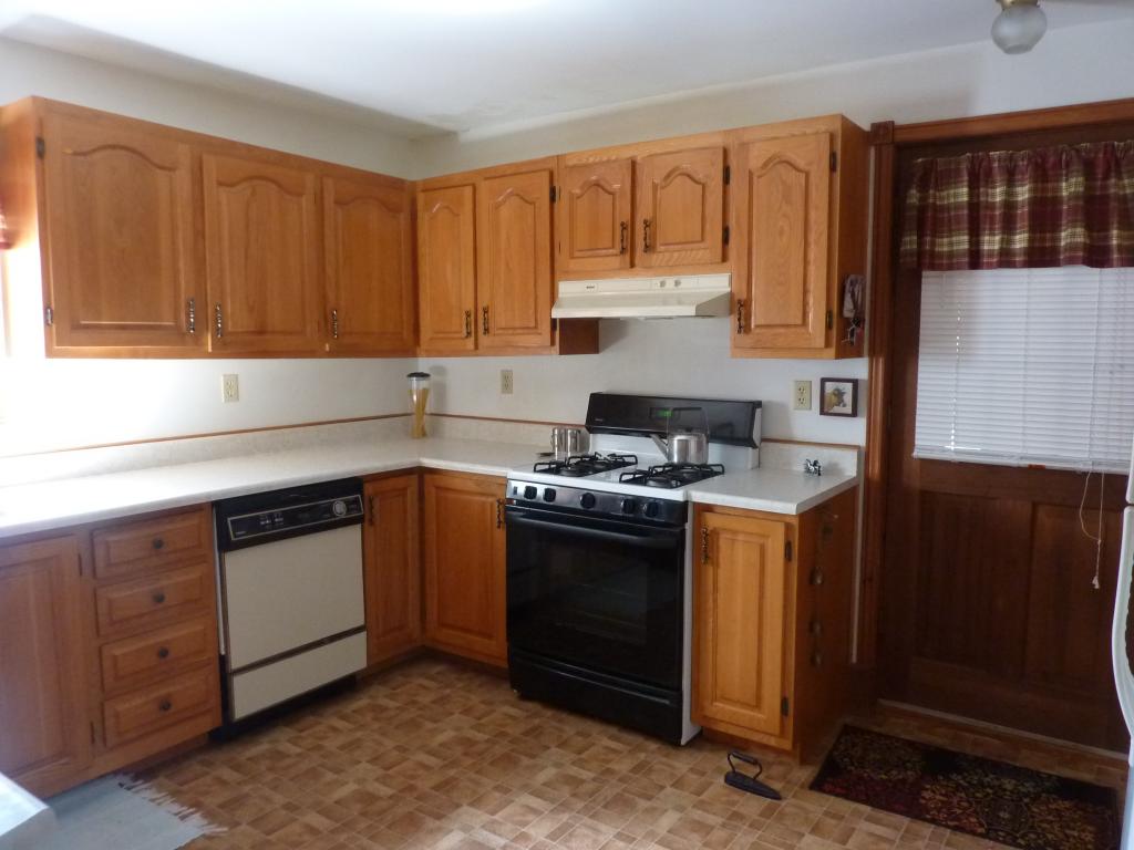 200 Wadleigh Falls Road Lee, NH 03861 - Photo 3 of 33