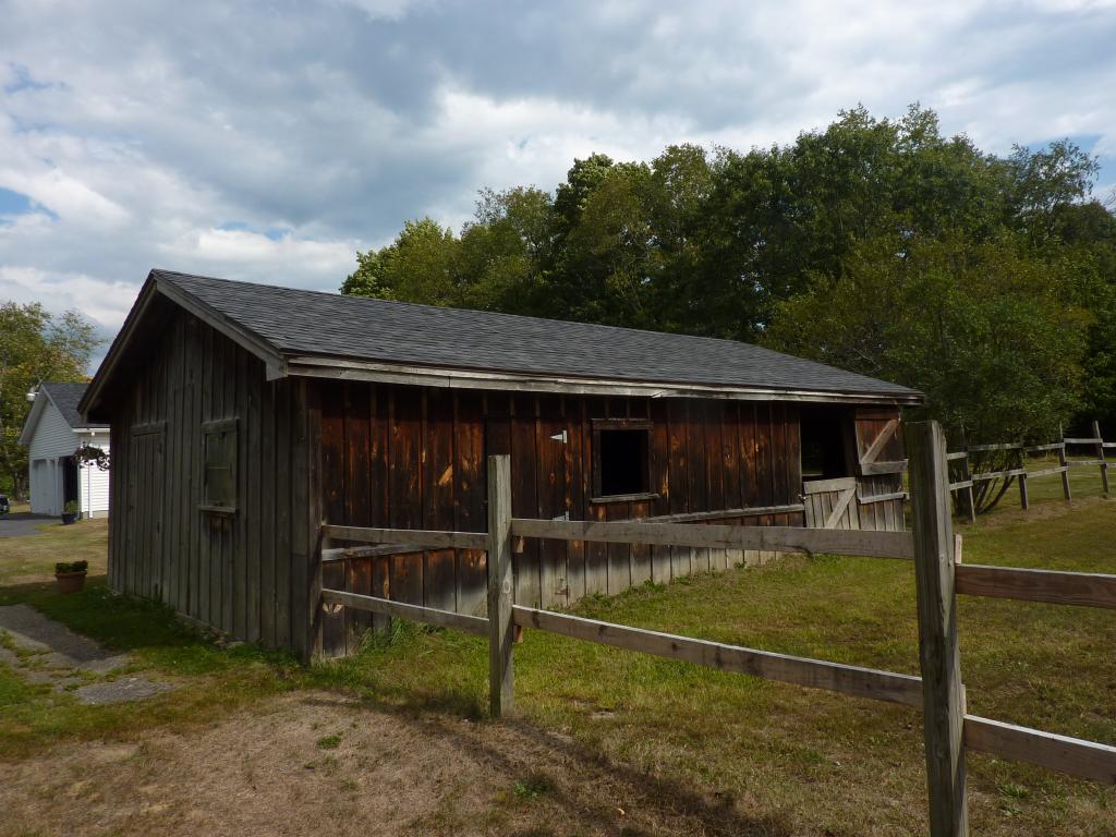 200 Wadleigh Falls Road Lee, NH 03861 - Photo 31 of 33