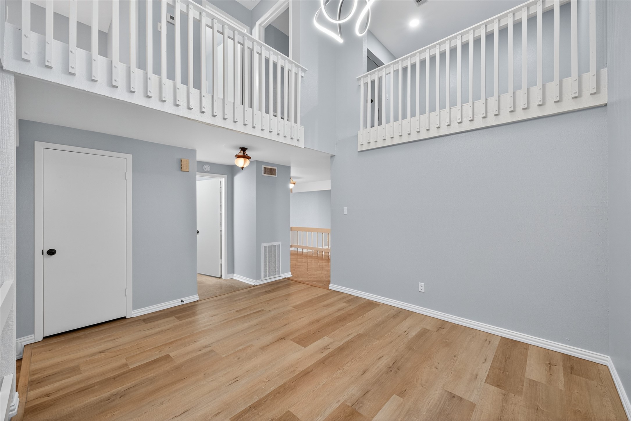 11504 Village Pl Drive, Unit 107 Houston, TX 77077 - Photo 17 of 49