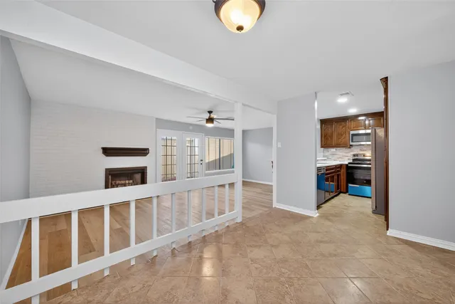 $2,395 | 11504 Village Pl Drive, Unit 107, Houston, TX 77077