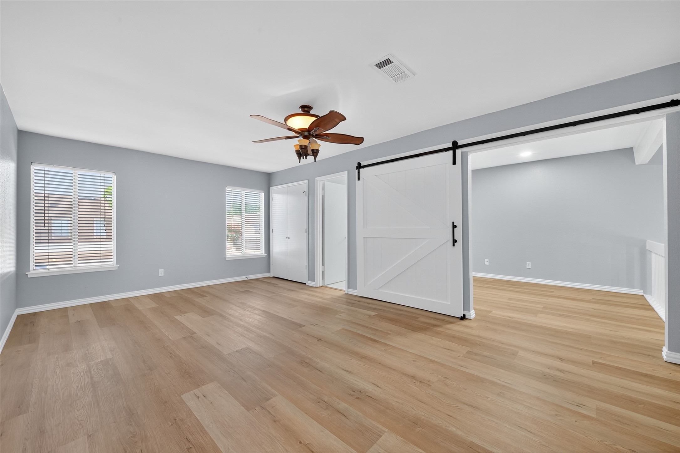 11504 Village Pl Drive, Unit 107 Houston, TX 77077 - Photo 32 of 49