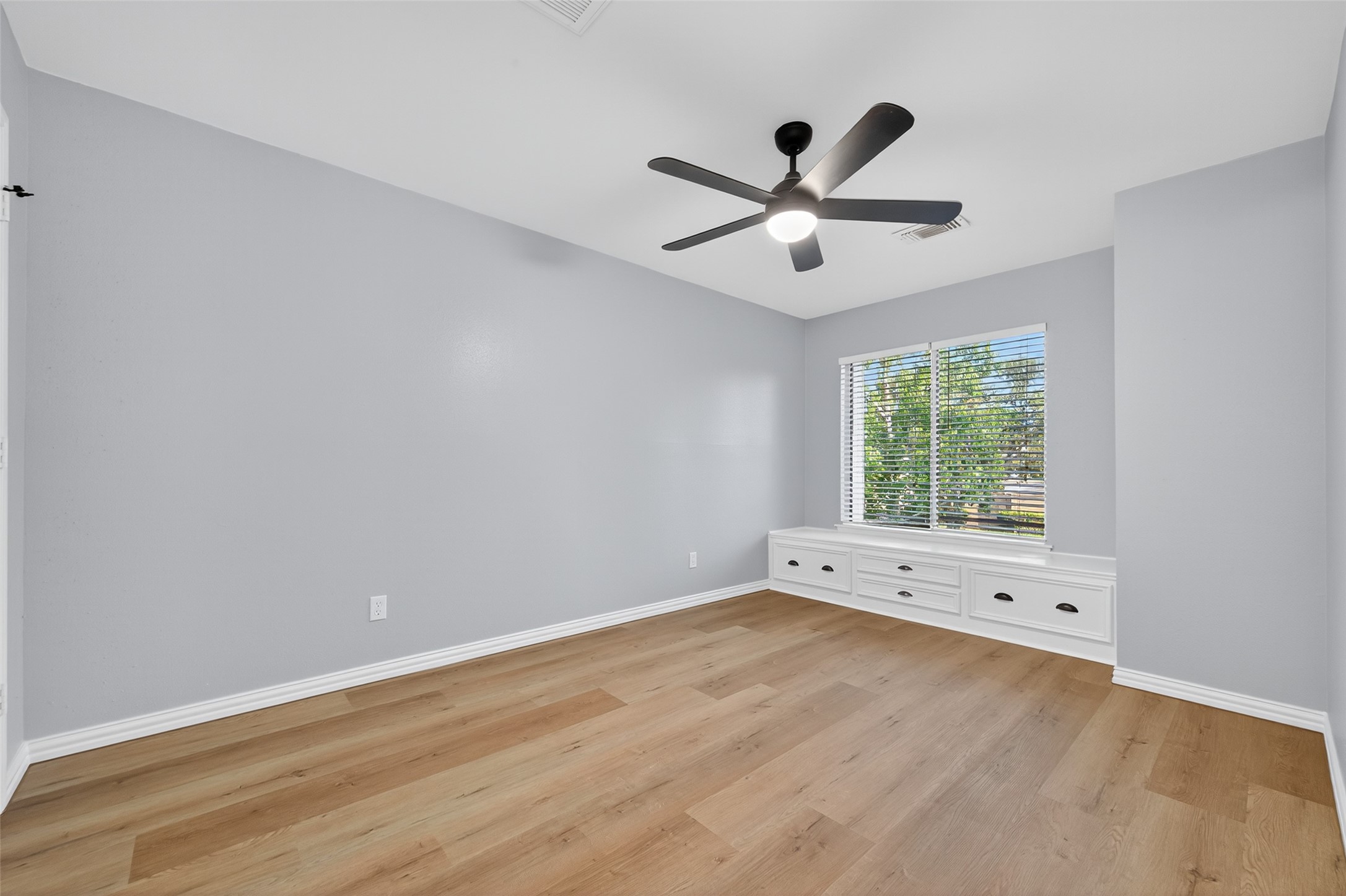 11504 Village Pl Drive, Unit 107 Houston, TX 77077 - Photo 40 of 49