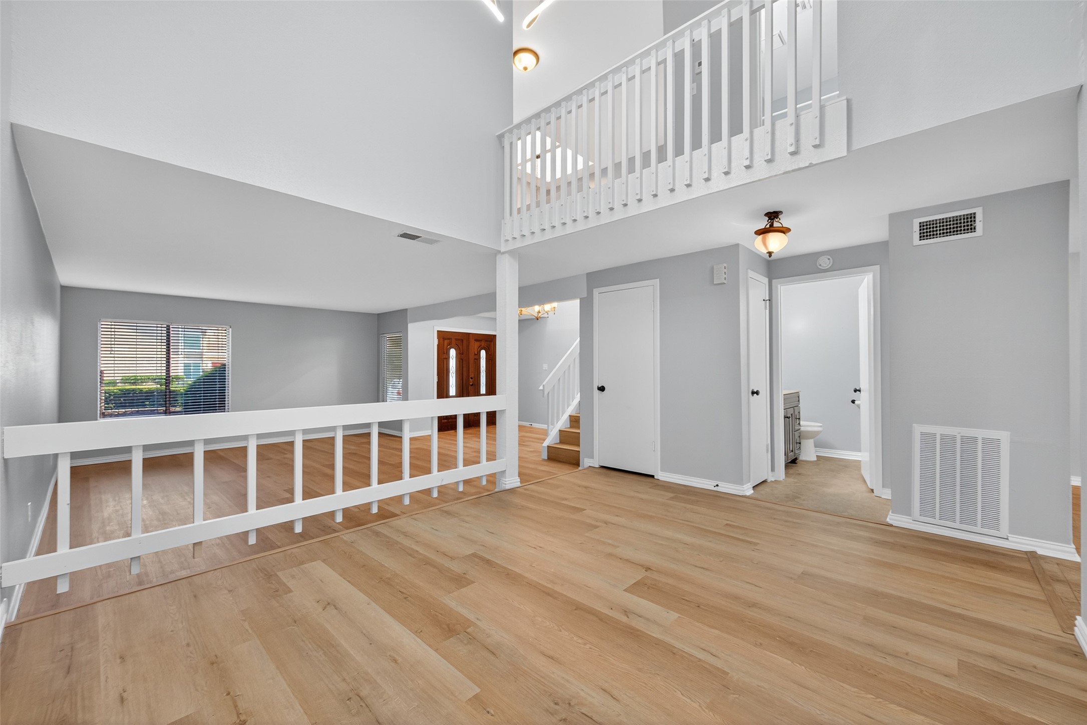 11504 Village Pl Drive, Unit 107 Houston, TX 77077 - Photo 4 of 49