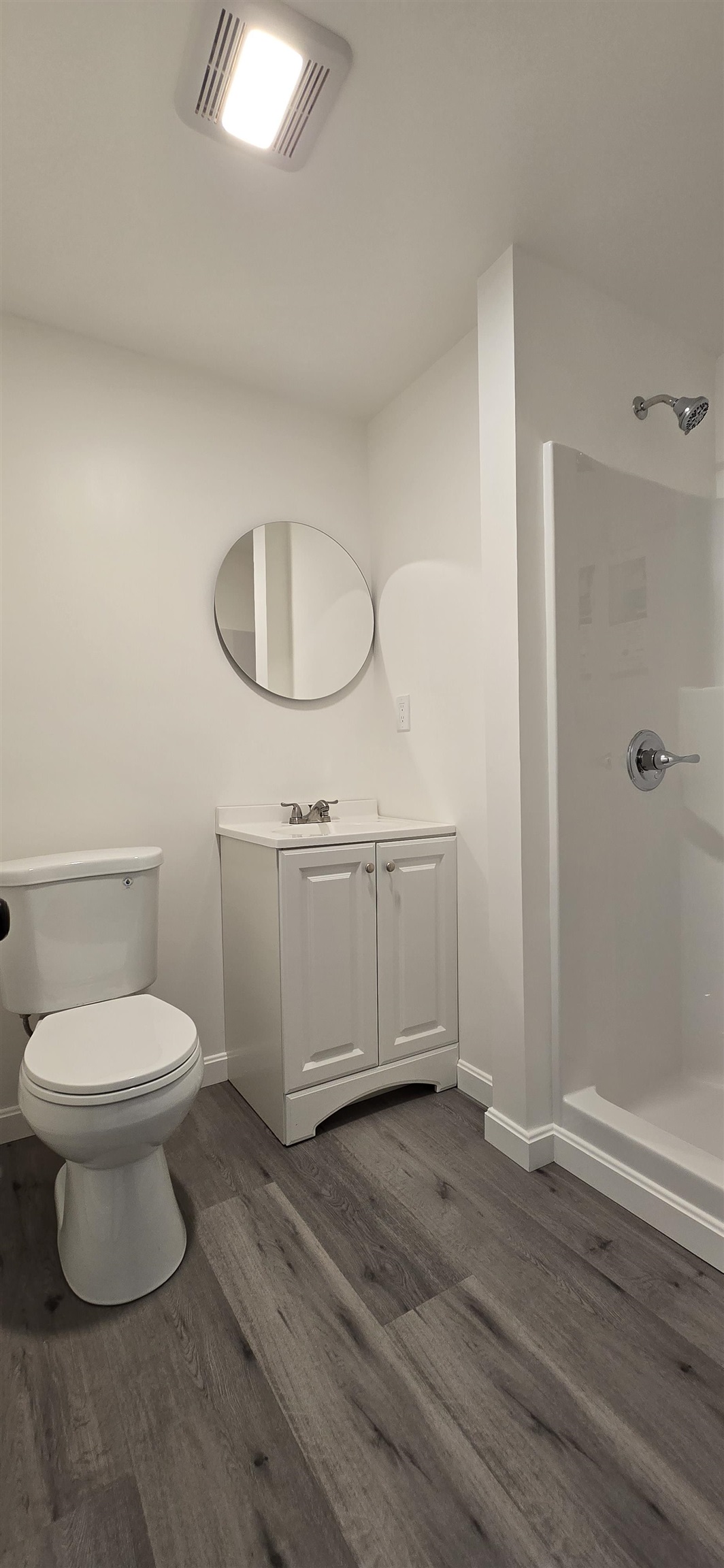 1578 B Dover Road Epsom, NH 03234 - Photo 11 of 13
