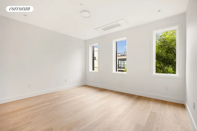 $3,750,000 | 192 Withers Street | Williamsburg