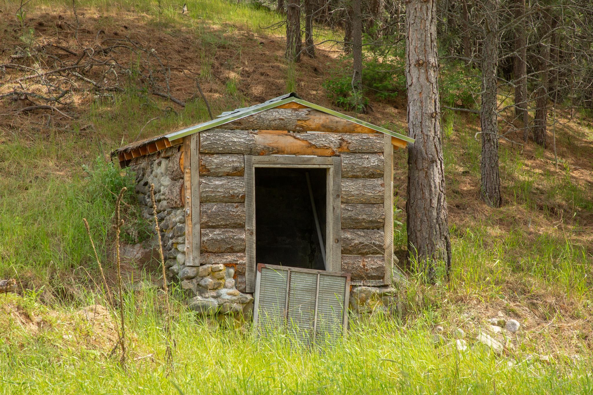 4110 Cemetery Road Springdale, WA 99173 - Photo 19 of 42