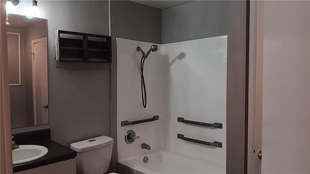 120 Ralph McGill Boulevard Northeast, Unit 202 Atlanta, GA 30308 - Photo 19 of 31