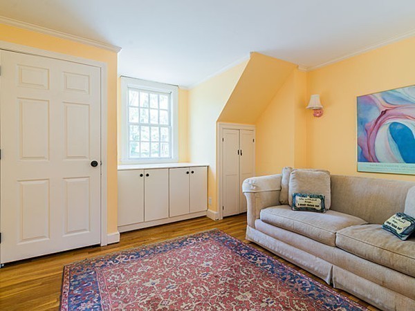 31 Puritan Road Newton, MA 02461 - Photo 12 of 17 Gallery Image 12