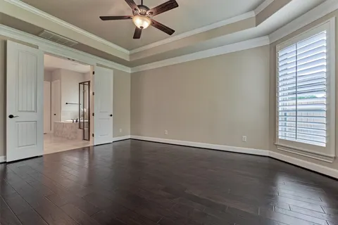$819,000 | 25 Red Moon Place, The Woodlands, TX 77375