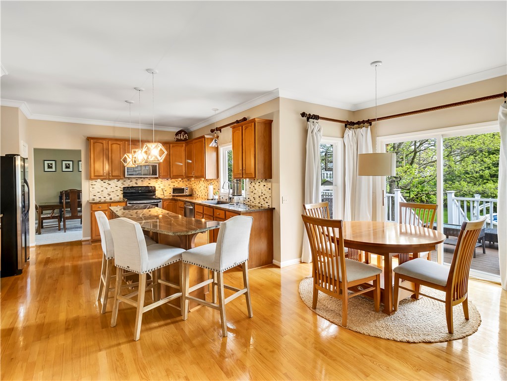 8 Claridge Circle Penfield, NY 14580 - Photo 13 of 47 So many entertaining options in this spacious kitc