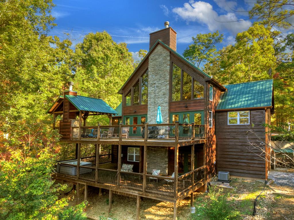 113 Deer Hunter Trail Blue Ridge, GA 30513 - Photo 1 of 50 Main View