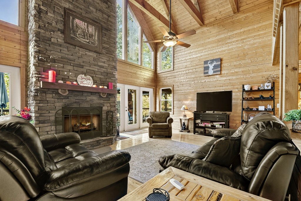 113 Deer Hunter Trail Blue Ridge, GA 30513 - Photo 6 of 50 Gallery Image 6