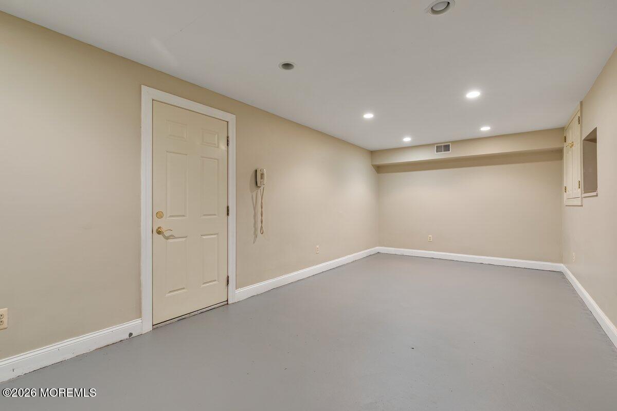 48 Ravine Drive Matawan, NJ 07747 - Photo 20 of 31 Basement