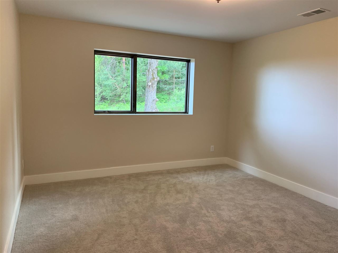 5494 East Hidden Beach Road Cedar, MI 49621 - Photo 14 of 17 1888782-13.JPG