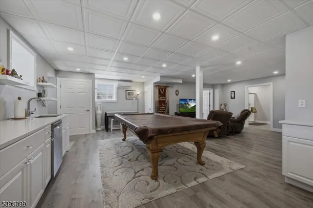 $1,689,000 | 9 Doefield Road, Califon, NJ 07830