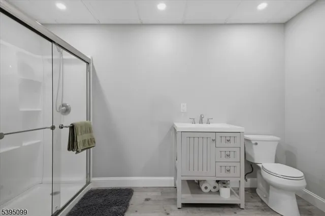 $1,689,000 | 9 Doefield Road, Califon, NJ 07830