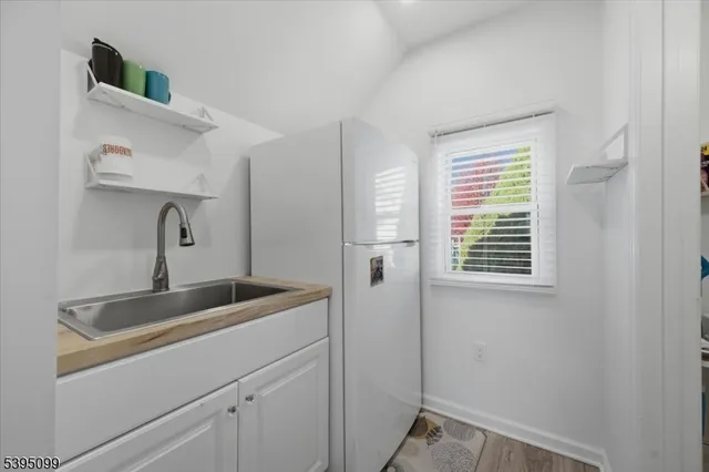 $1,689,000 | 9 Doefield Road, Califon, NJ 07830