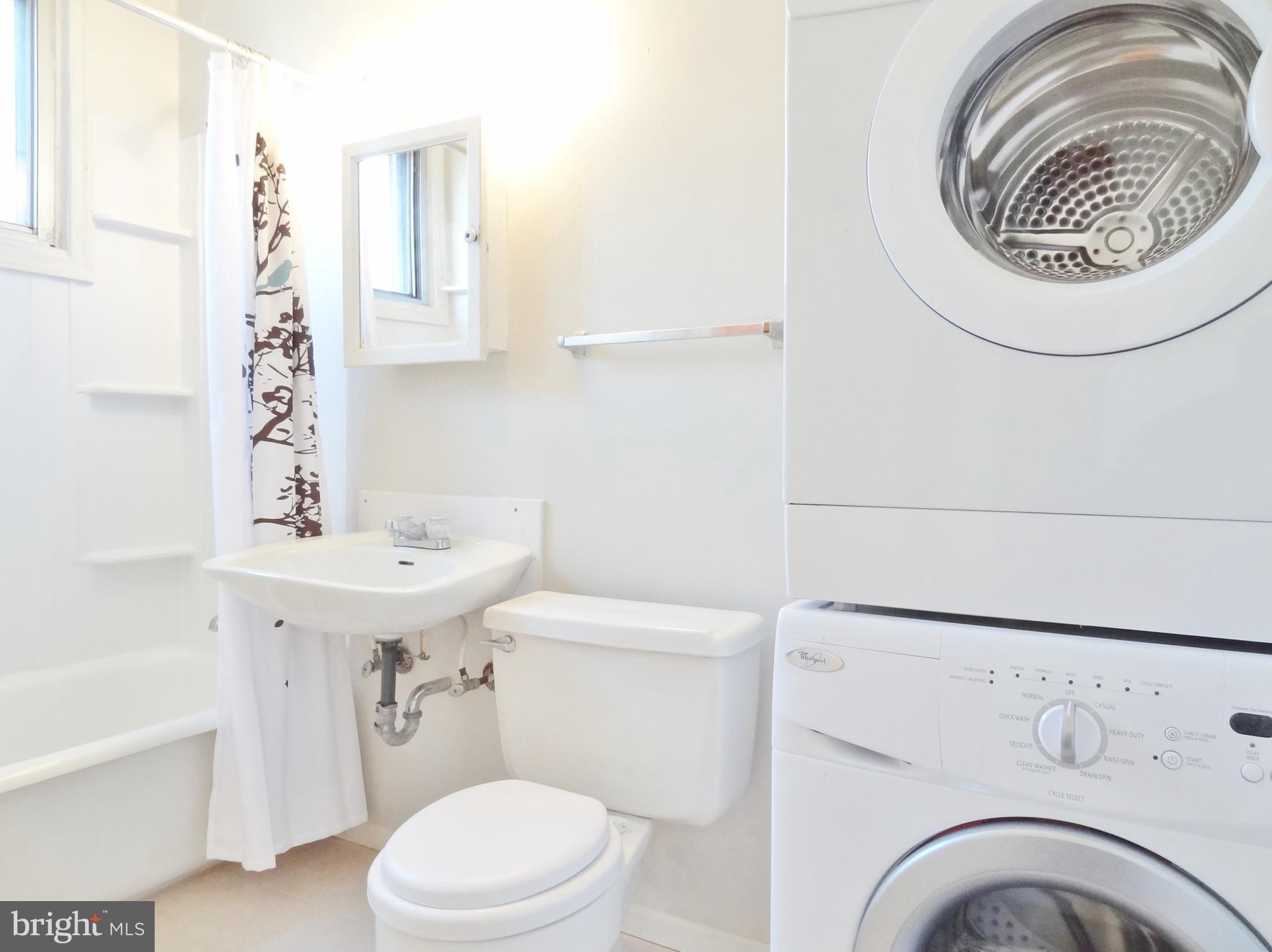 69 Ridge Road, Unit D Greenbelt, MD 20770 - Photo 6 of 7 Bath