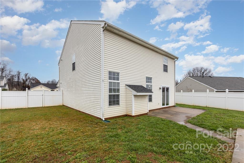 628 Overlook Road Lowell, NC 28098 - Photo 30 of 33 Gallery Image 30