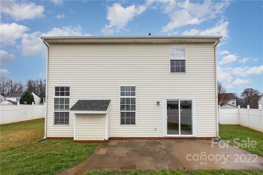 628 Overlook Road Lowell, NC 28098 - Photo 31 of 33 Gallery Image 31