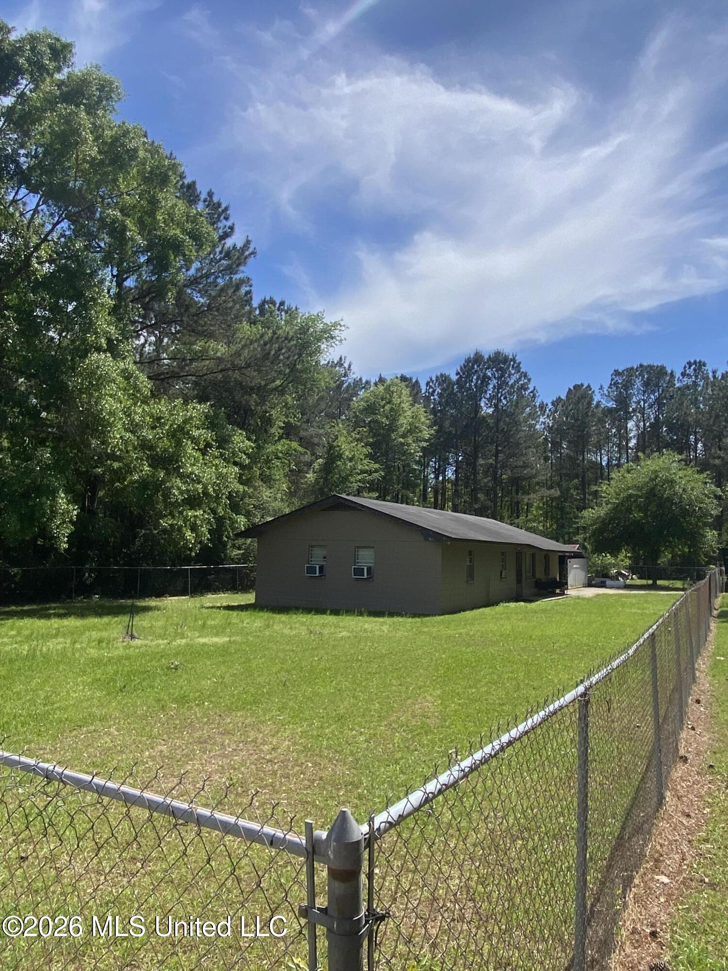 2342 Ferguson Mill Road Newhebron, MS 39140 - Photo 2 of 34 IMG_0712 (1)