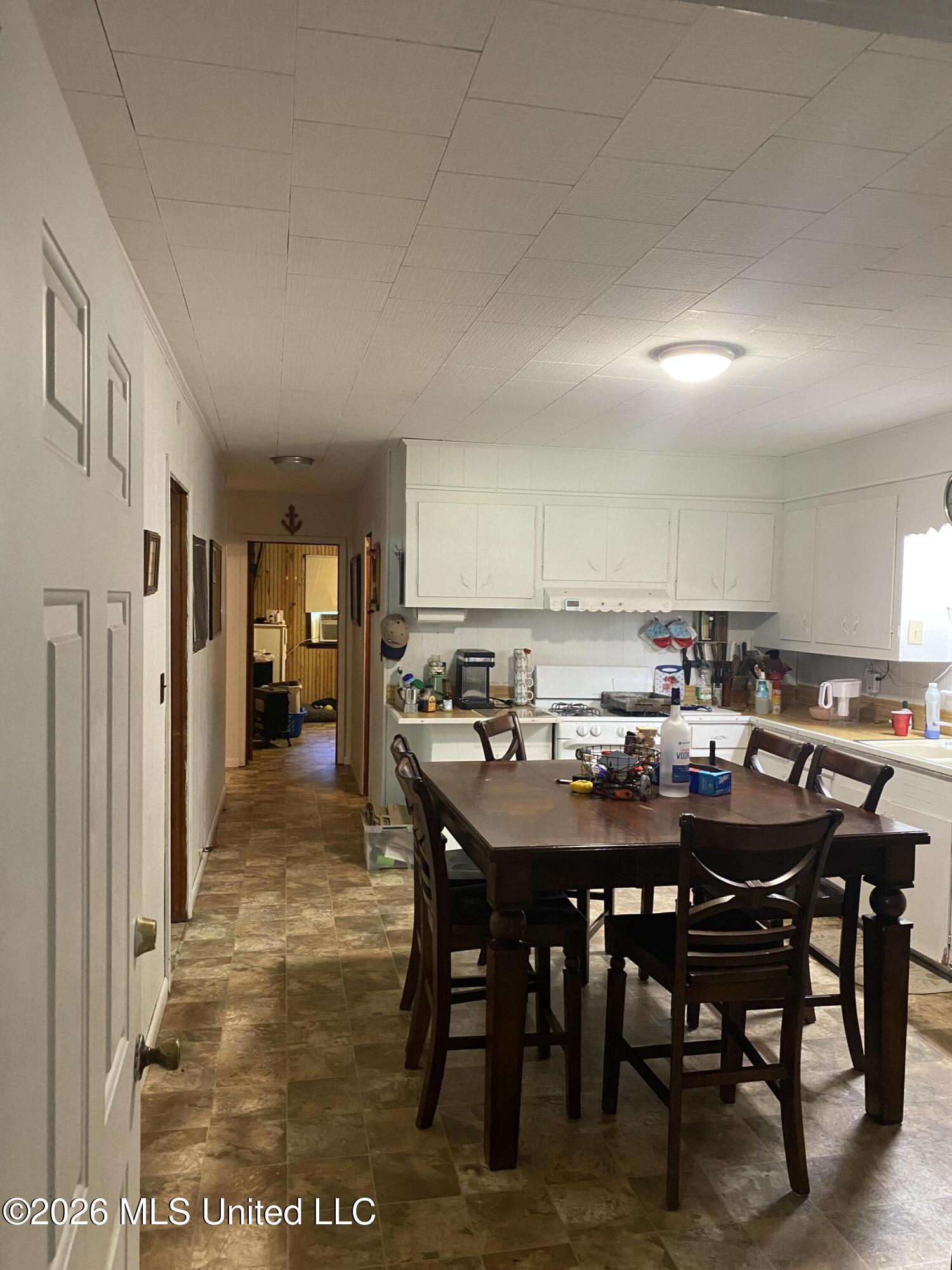 2342 Ferguson Mill Road Newhebron, MS 39140 - Photo 6 of 34 IMG_0726 (1)