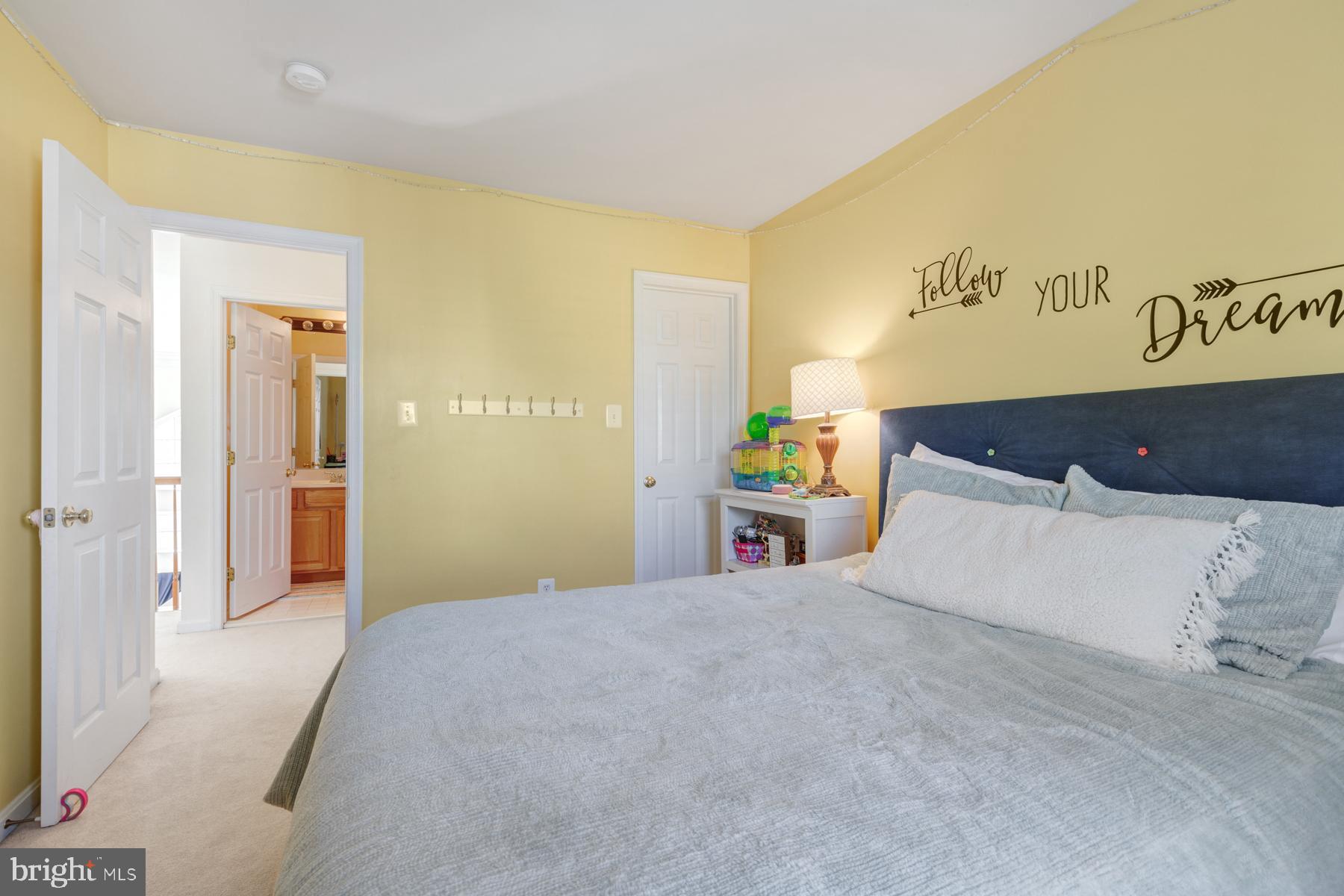 8773 Lords View Loop Gainesville, VA 20155 - Photo 26 of 44