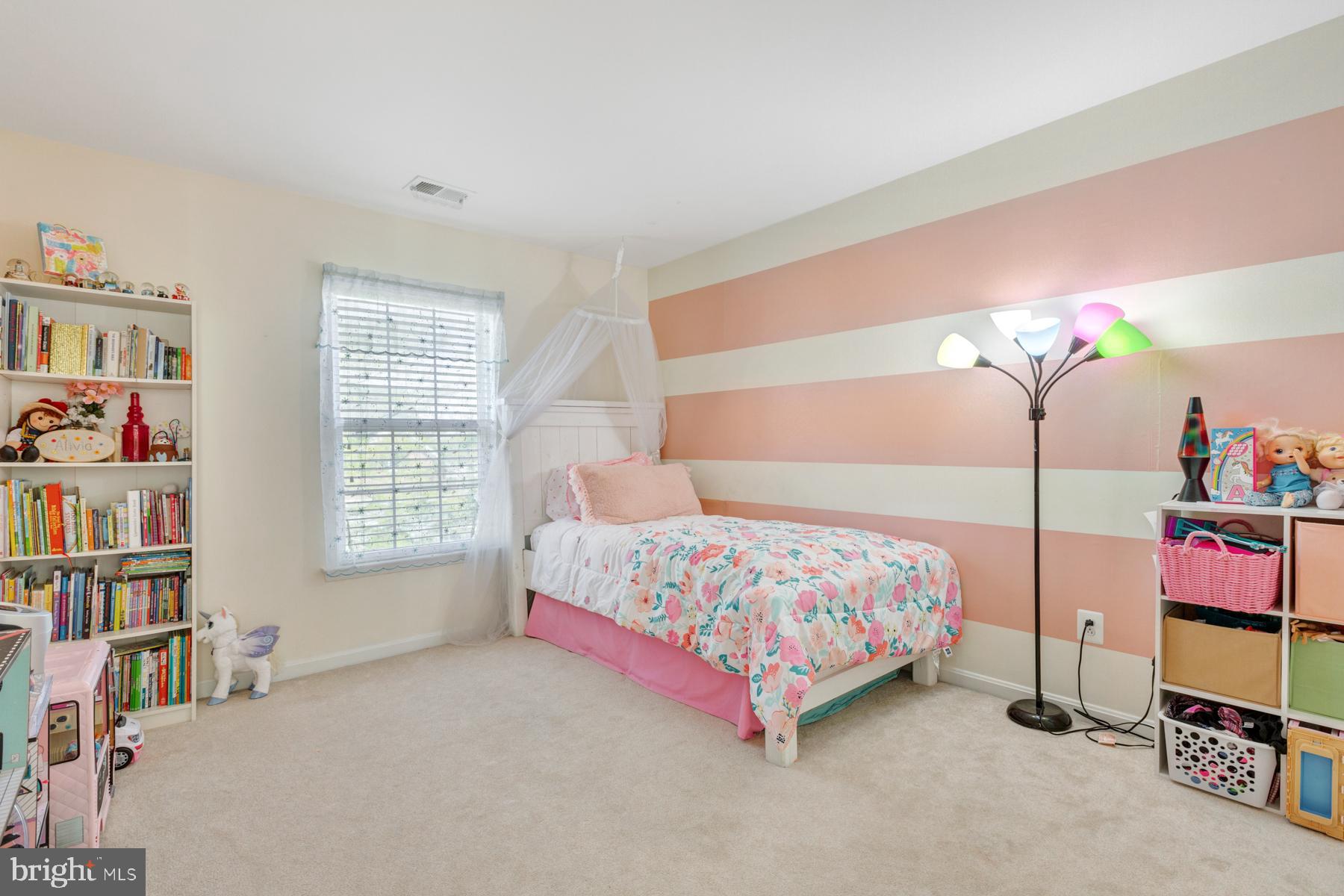 8773 Lords View Loop Gainesville, VA 20155 - Photo 28 of 44