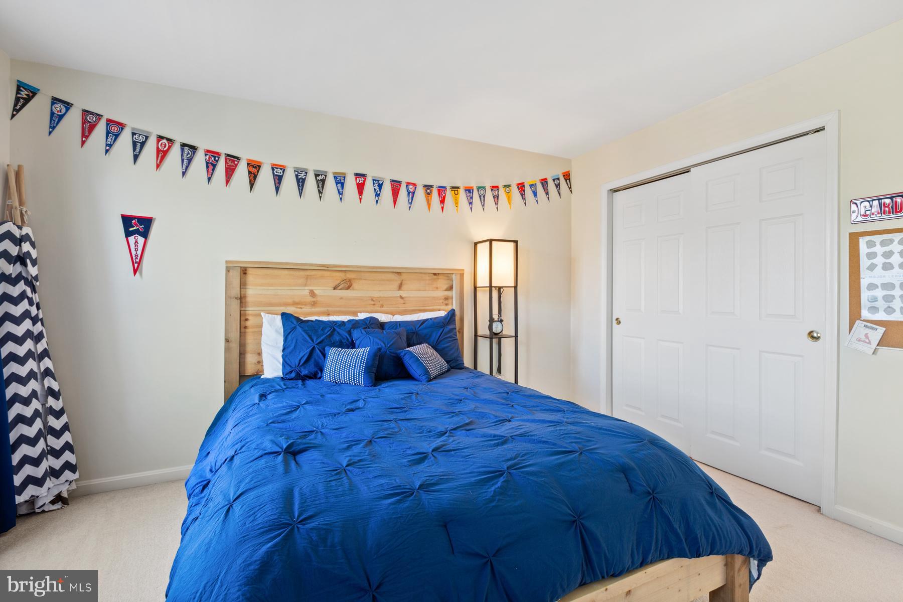 8773 Lords View Loop Gainesville, VA 20155 - Photo 33 of 44