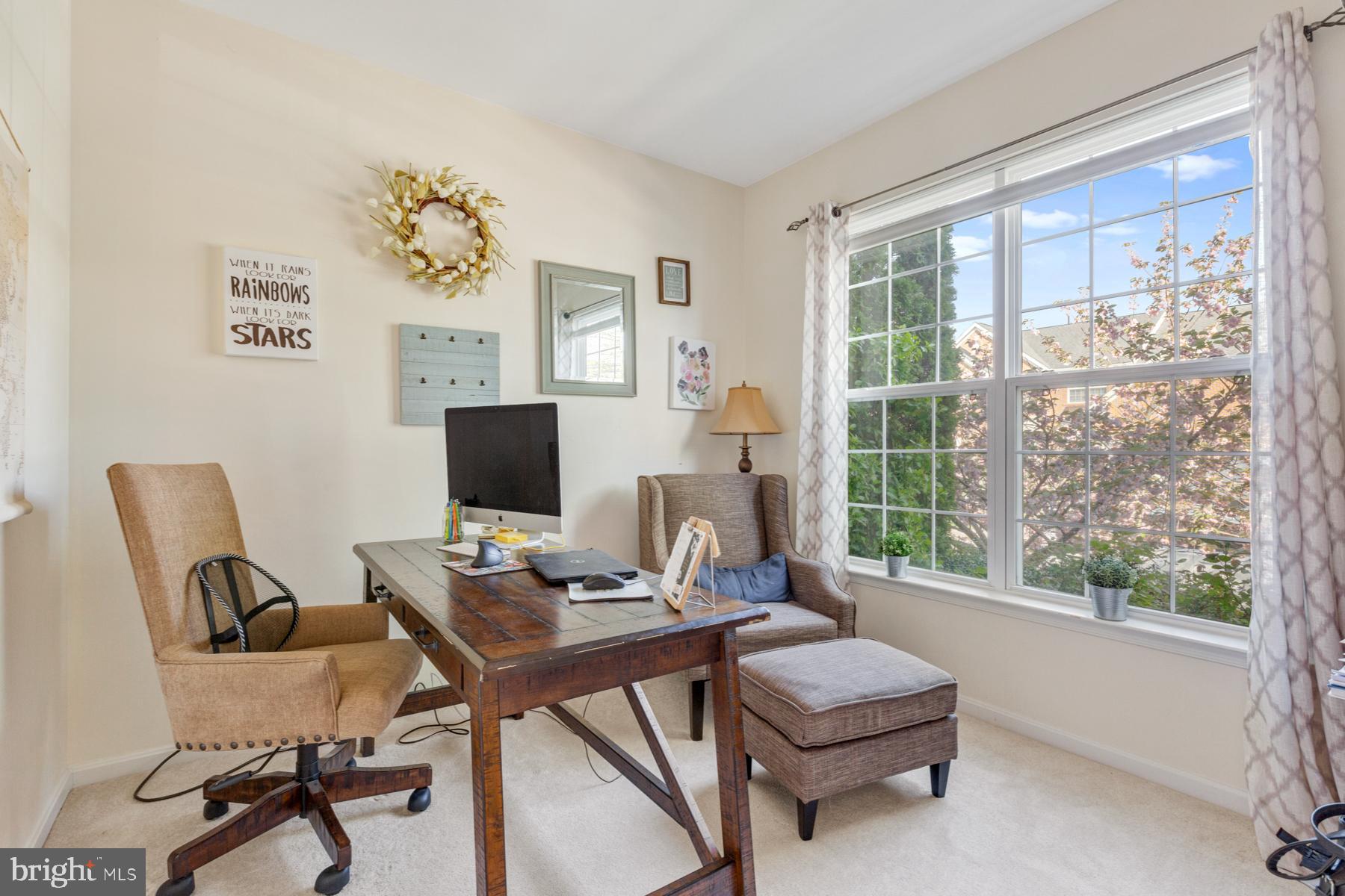 8773 Lords View Loop Gainesville, VA 20155 - Photo 10 of 44