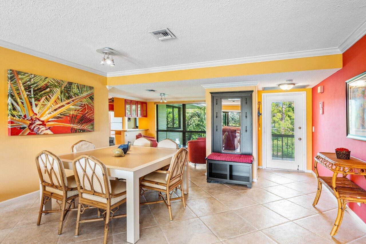 3715 Quail Ridge Drive, Unit BOBWHITE B Boynton Beach, FL 33436 - Photo 4 of 53 Dining Area