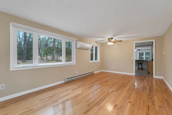 $329,000 | 5 Piscataqua Road, Concord, NH 03301