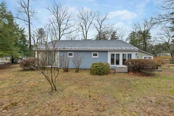 $329,000 | 5 Piscataqua Road, Concord, NH 03301