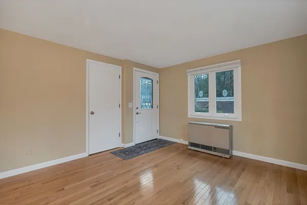 $329,000 | 5 Piscataqua Road, Concord, NH 03301