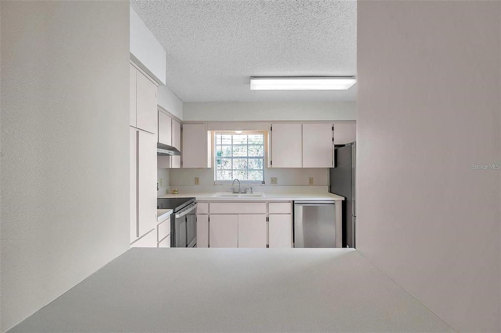 6632 Hickorywood Lane, Unit 4B New Port Richey, FL 34653 - Photo 12 of 40