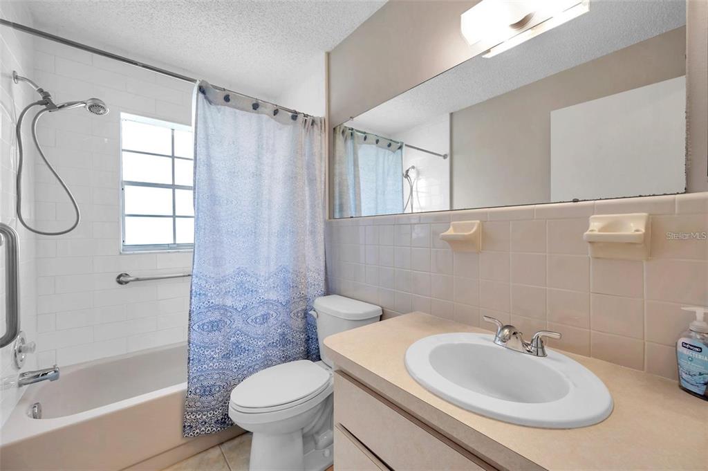 6632 Hickorywood Lane, Unit 4B New Port Richey, FL 34653 - Photo 21 of 40