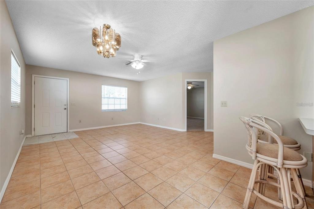 6632 Hickorywood Lane, Unit 4B New Port Richey, FL 34653 - Photo 7 of 40