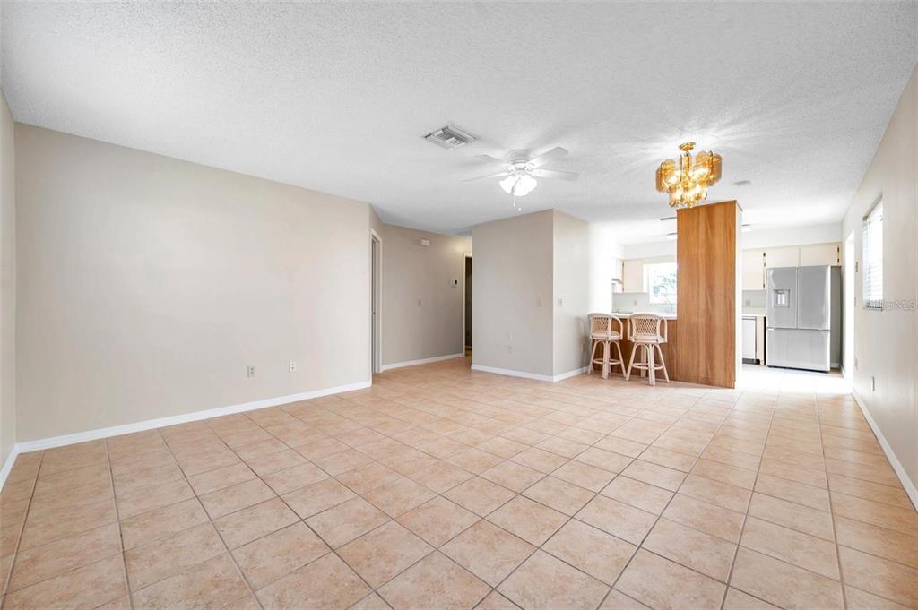 6632 Hickorywood Lane, Unit 4B New Port Richey, FL 34653 - Photo 10 of 40