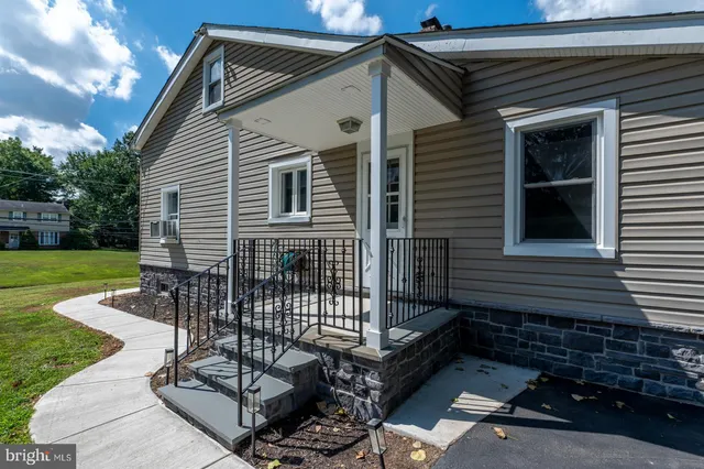 $529,000 | 295 Swedesford Road, Malvern, PA 19355