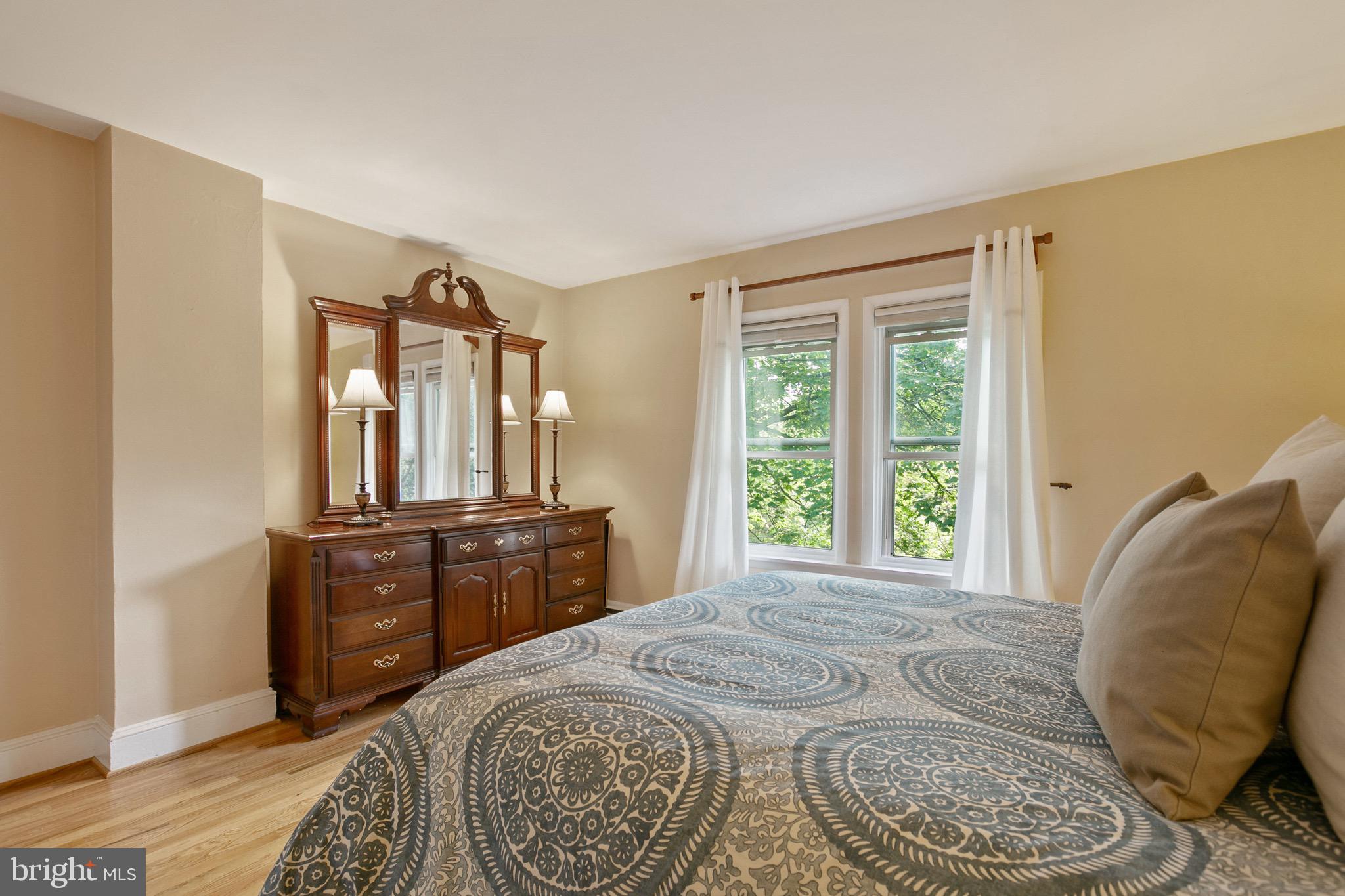 4514 Schenley Road Baltimore, MD 21210 - Photo 18 of 43 A Peaceful Retreat