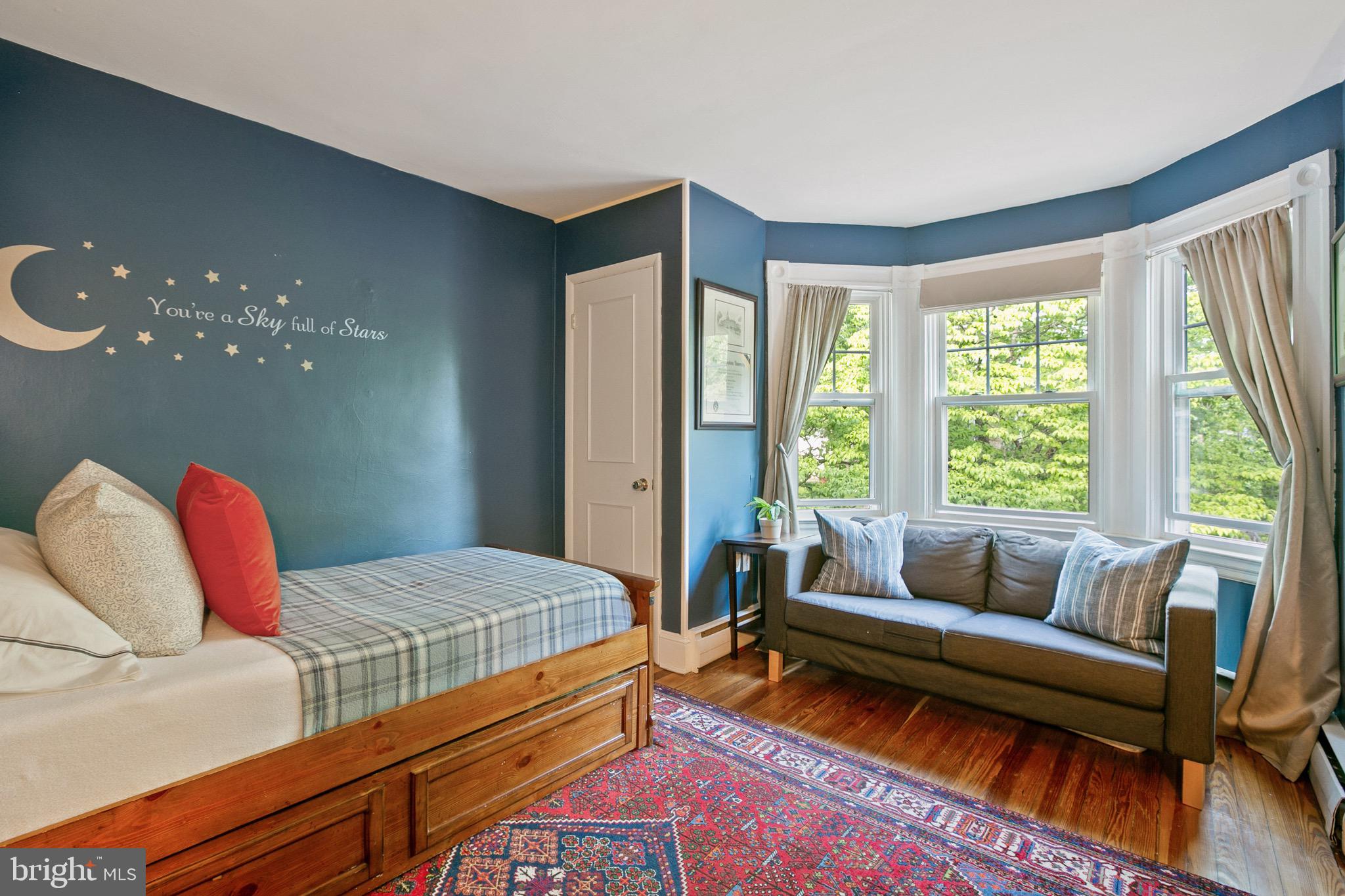 4514 Schenley Road Baltimore, MD 21210 - Photo 25 of 43 Bedroom #3 With Bow Windoq