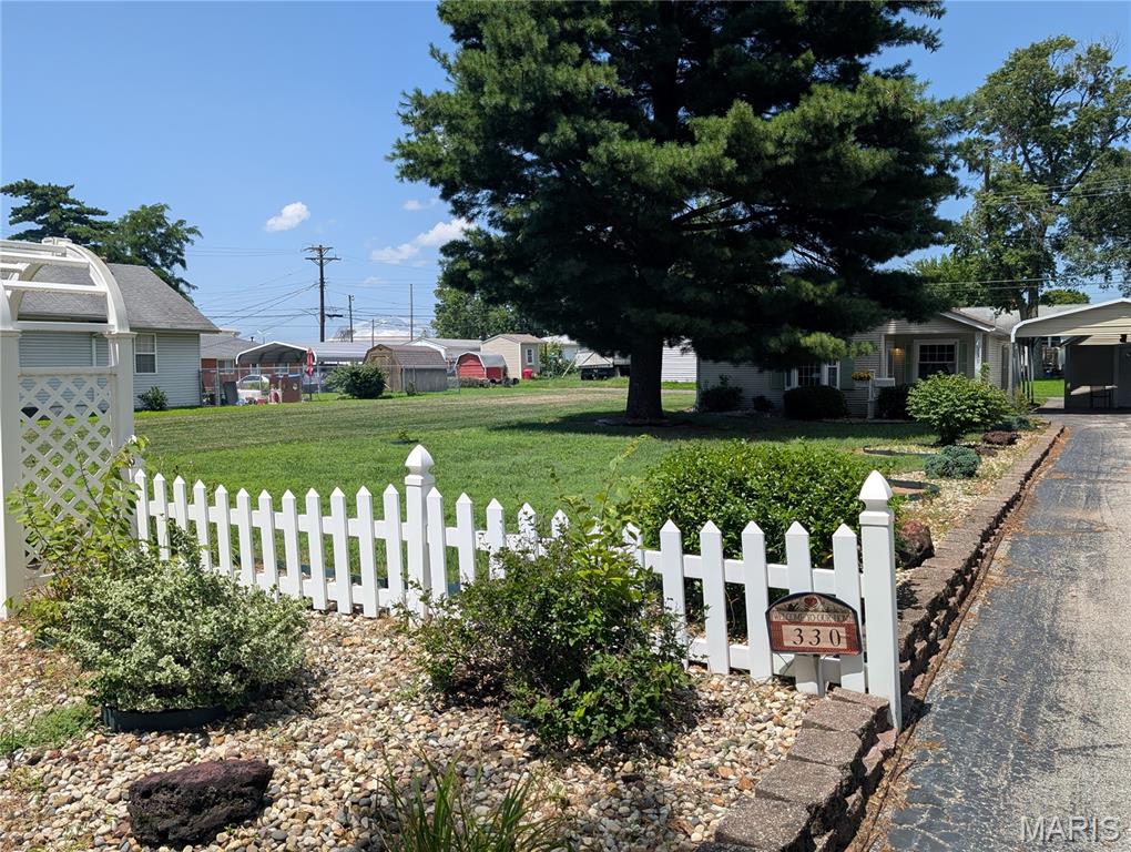 330 West Thomas Street Roxana, IL 62084 - Photo 15 of 17 Gallery Image 15