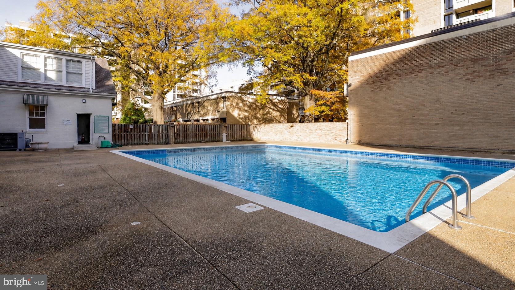 1245 4th Street Southwest, Unit E106 Washington, DC 20024 - Photo 11 of 33 a view of outdoor space and yard