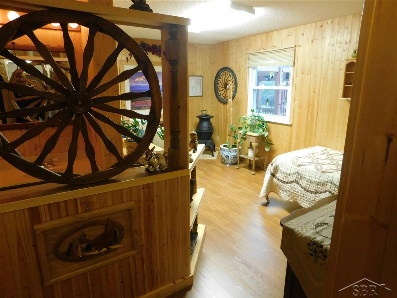 2236 South Miller Road Saginaw, MI 48609 - Photo 11 of 47 31354208-10.JPG