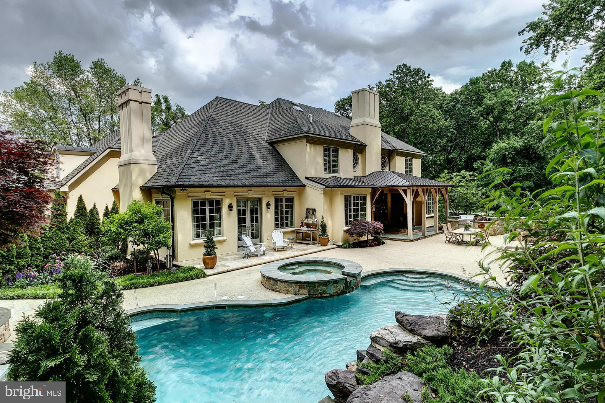 13618 Blenheim Road North Phoenix, MD 21131 - Photo 27 of 30 Heated Pool